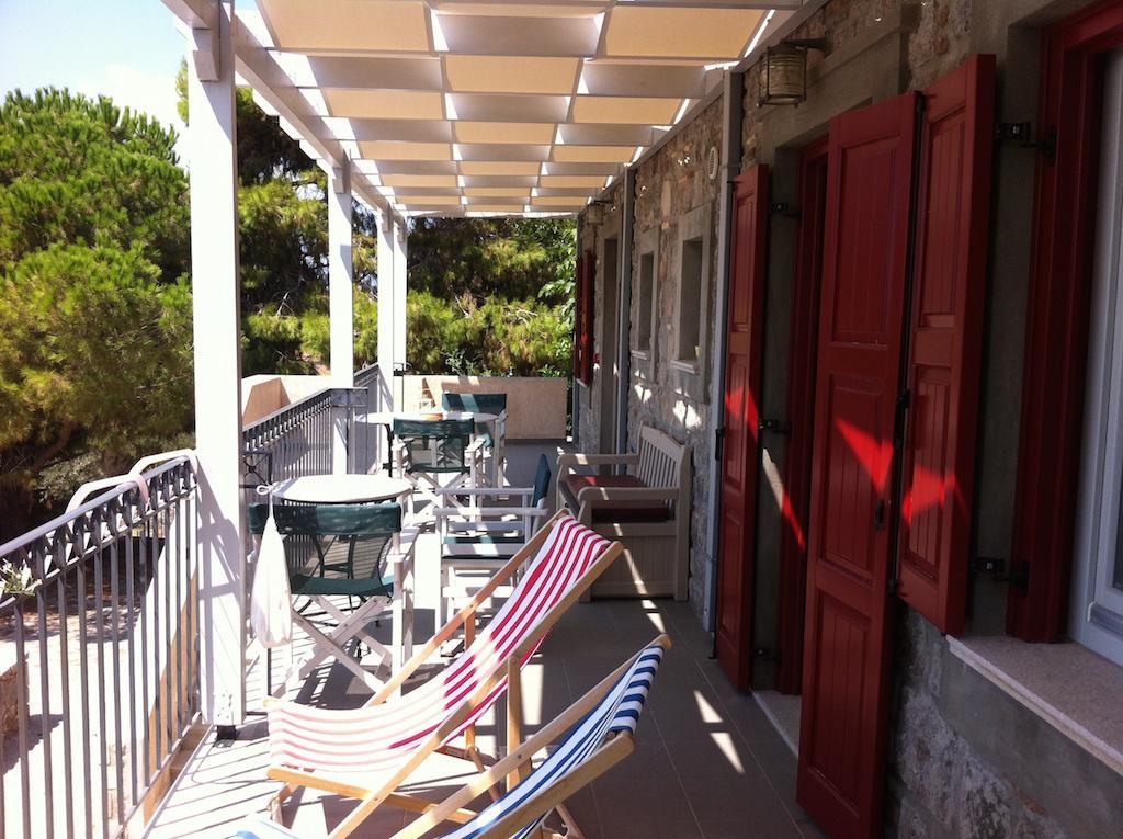 Heliades Maisonettes Mithymna Room photo