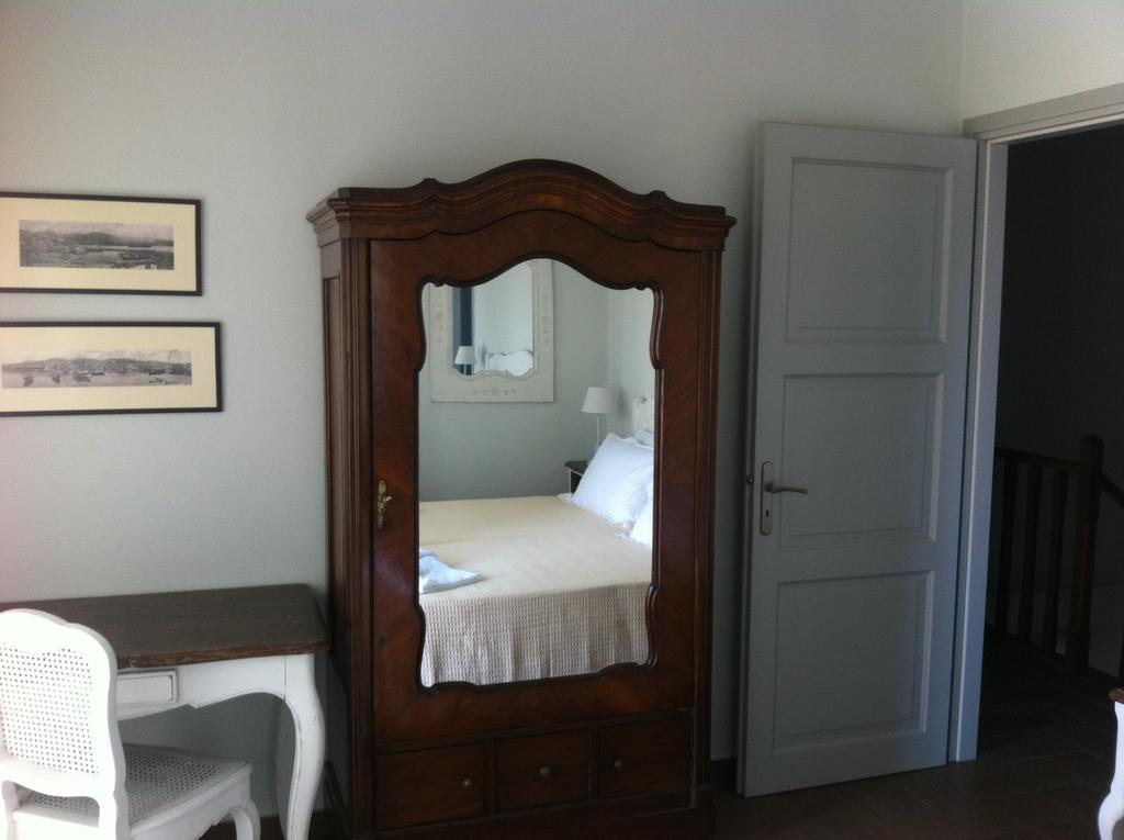 Heliades Maisonettes Mithymna Room photo